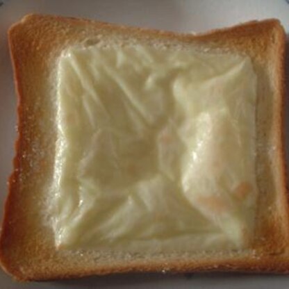 休みの朝、厚めの食パンにぴったりの美味しさでした。バターがうまく働いているのでしょうか。また作りたいと思います。ご馳走様でした。
